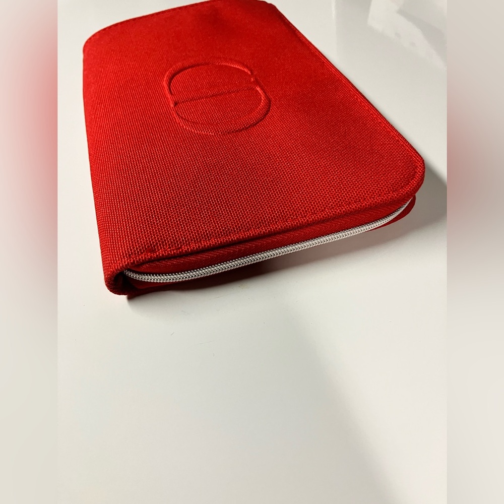 Dior Pouch - Picture 6 of 10